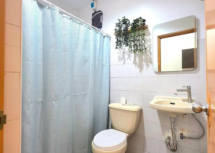 U3san Miguel Townhouse 2br Unit Near It Park With Free Parking Cebu